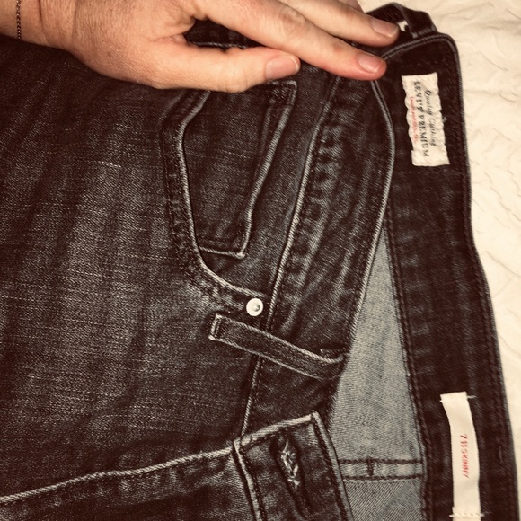 2 for 1 on ALL PANTS!! Levi’s Good condition - Picture 5 of 7